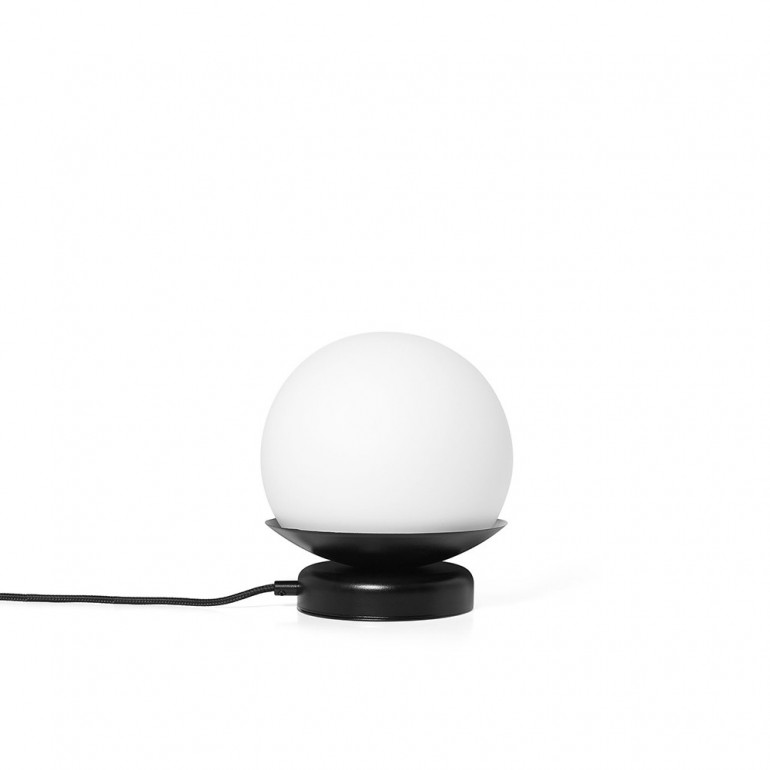 KUUL ST black table lamp